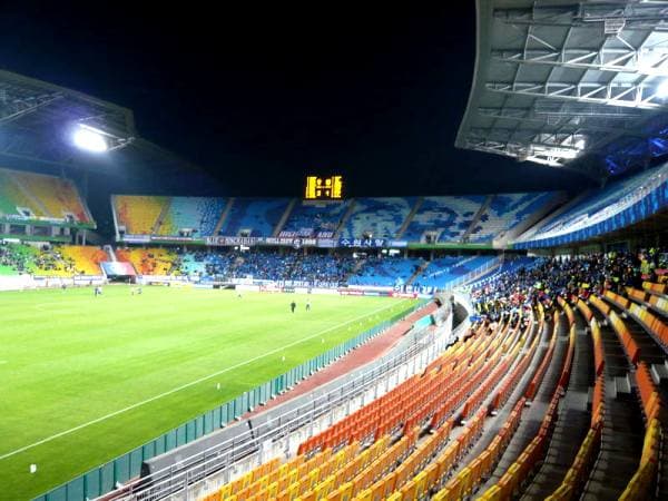 Imagen del estadio Suwon World Cup Stadium