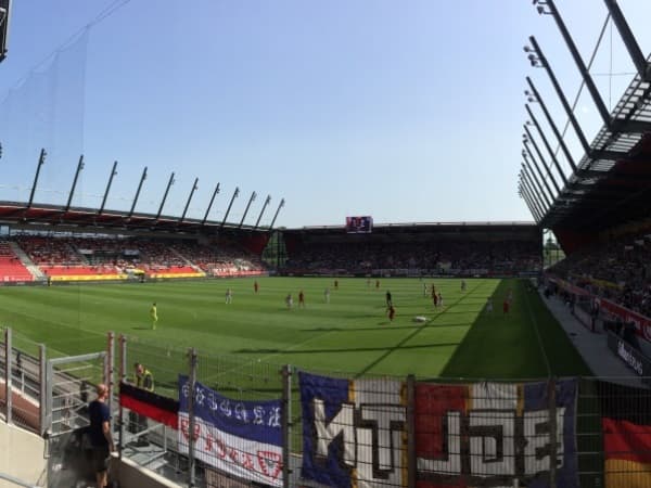 Imagen del estadio Jahnstadion Regensburg