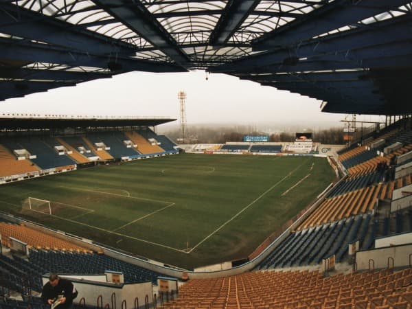 Imagen del estadio AGC Aréna Na Stínadlech