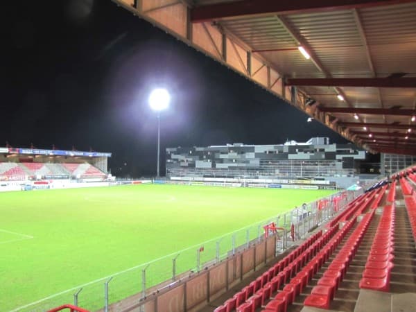 Imagen del estadio Frans Heesen Stadion