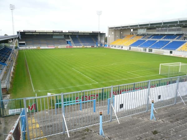 Imagen del estadio Freethielstadion