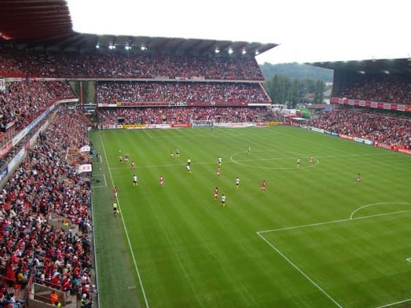 Imagen del estadio Stade Maurice Dufrasne