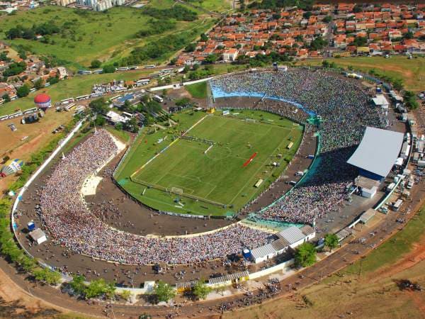 Imagen del estadio Estádio Paulo Constantino