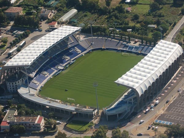 Imagen del estadio Stade Armand-Césari