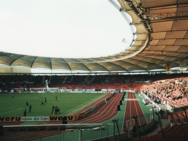Imagen del estadio MHPArena