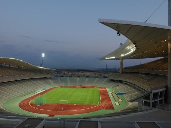 Imagen del estadio Arslan Zeki Demirci Spor Kompleksi Stadyumu
