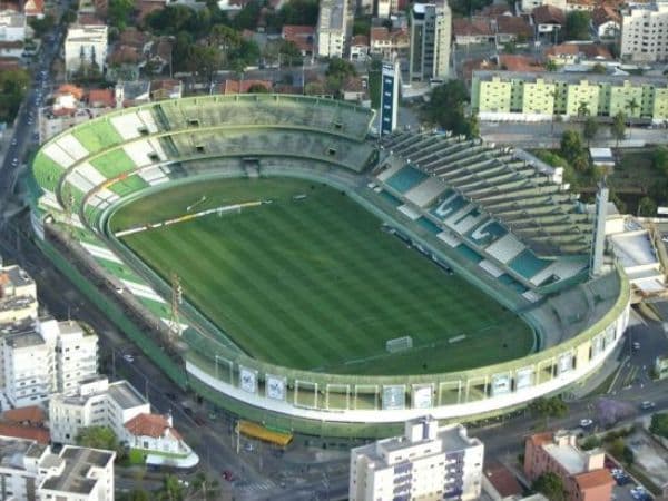 Imagen del estadio Estádio Major Antônio Couto Pereira