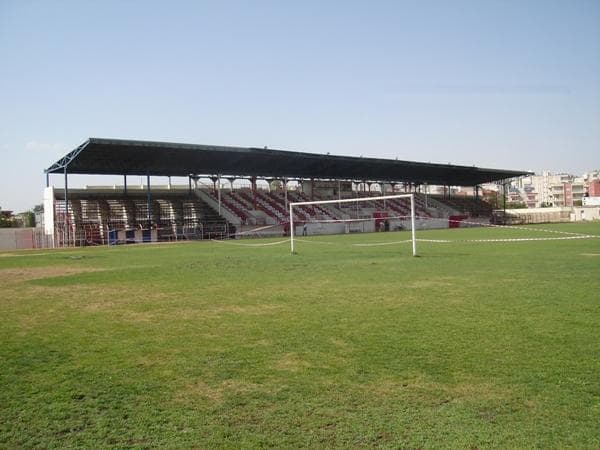Imagen del estadio 16 Mayıs Şehir Stadyumu