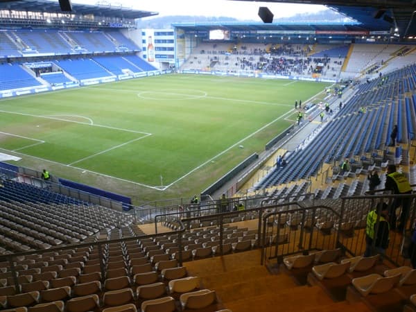 Imagen del estadio SchücoArena