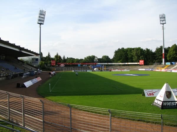 Imagen del estadio Merck-Stadion am Böllenfalltor