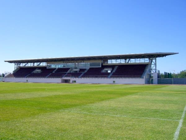 Imagen del estadio Kópavogsvöllur