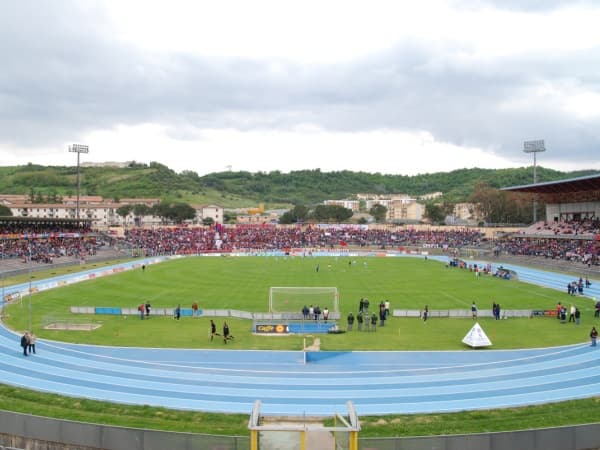 Imagen del estadio Stadio San Vito-Luigi Marulla