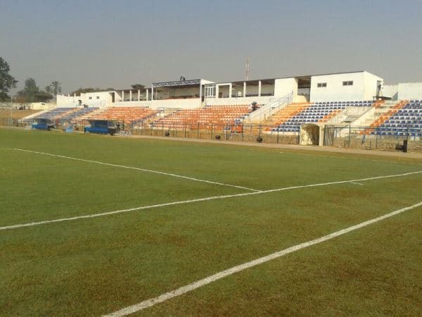 Imagen del estadio Estádio Municipal de Calulo