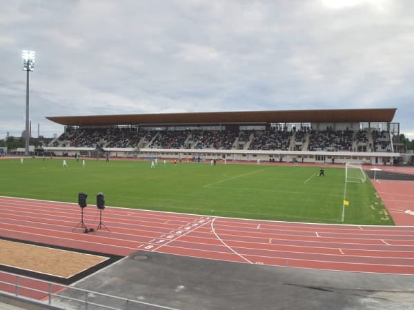 Imagen del estadio Raatin stadion