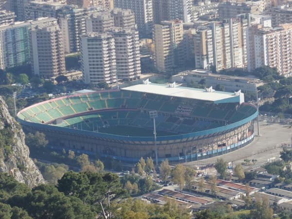 Imagen del estadio Stadio Renzo Barbera